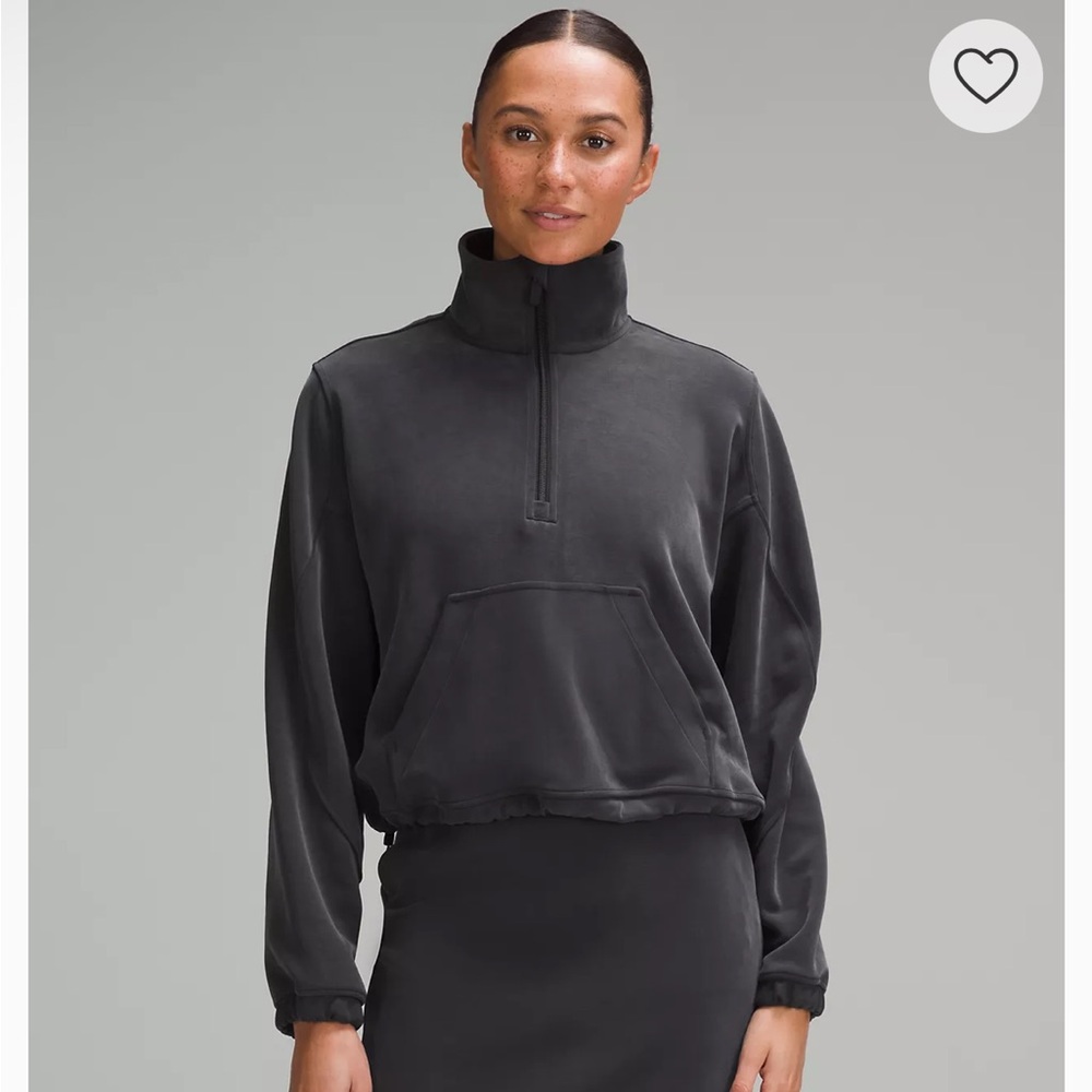 NWOT lululemon pull over